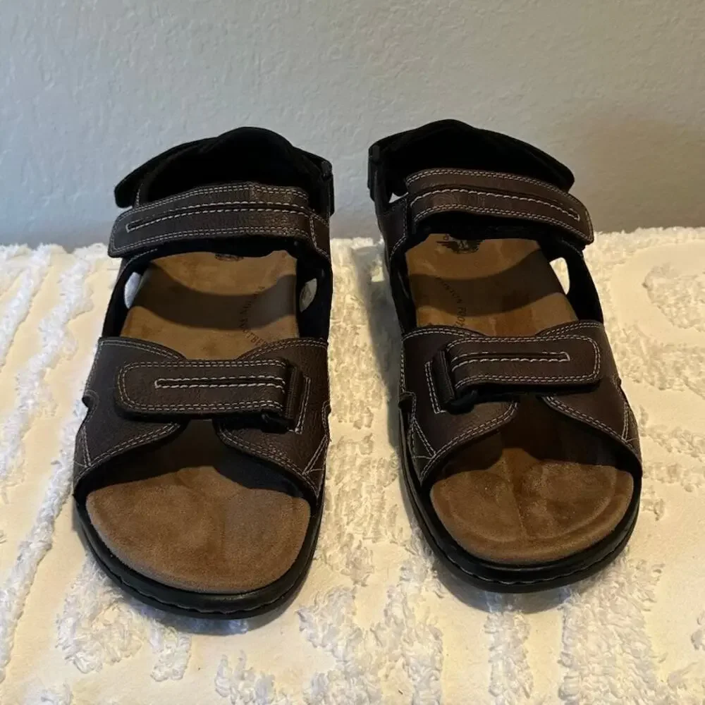 DOCKERS Newpage River Sandals Brn Sz 11M Memory Foam Adjustable Straps DK225295